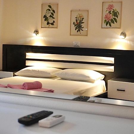 Marku Palace Ksamil Zewnętrze zdjęcie